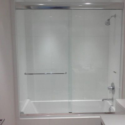 052 Semi-Framed Shower Door - Atlanta, GA